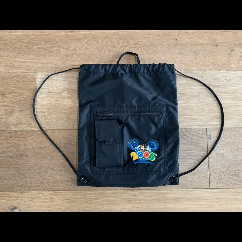Walt Disney World Mickey Mouse 2005 Drawstring Bag with lots of pockets